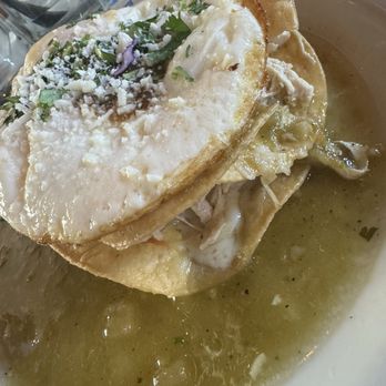 Gallo Blanco - Chilaquiles - Mexican Near Me - Phoenix, Arizona Gallo Blanco - Chilaquiles - Mexican Near Me - Phoenix, Arizona