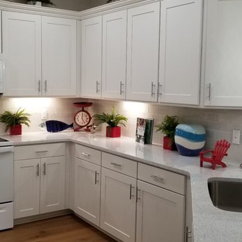 Latitude Margaritaville Hilton Head - Kitchen in Nevis villa - Real Estate Services Near Me - Hardeeville, South Carolina Latitude Margaritaville Hilton Head - Kitchen in Nevis villa - Real Estate Services Near Me - Hardeeville, South Carolina