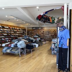 Shoe Club - New Era Caps, Nike, Jeans, Jerseys, Jackets, Jordan