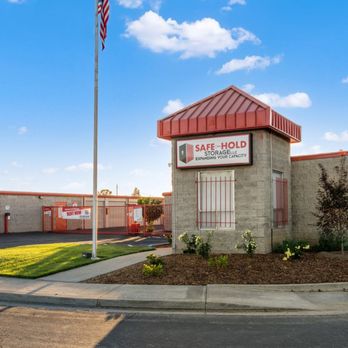 Safe-Hold Storage - Self Storage Near Me - Sacramento, California