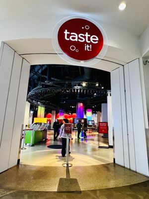 World of Coca-Cola by null