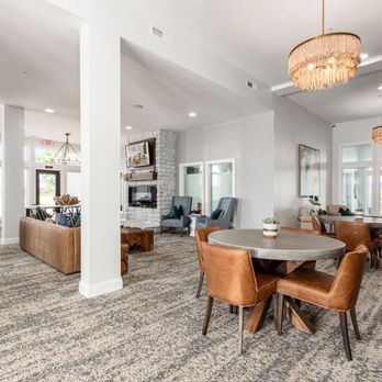 The Attleigh - Clubhouse - Apartments Near Me - Columbus, Ohio