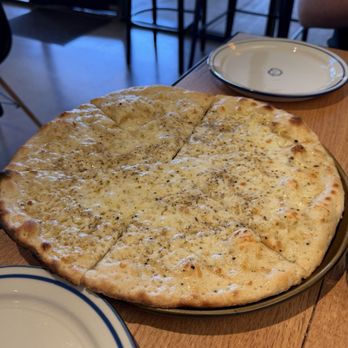 River Dog 4 - Cacio e Pepe pizza - Beer Bar Near Me - Grass Valley, California River Dog 4 - Cacio e Pepe pizza - Beer Bar Near Me - Grass Valley, California