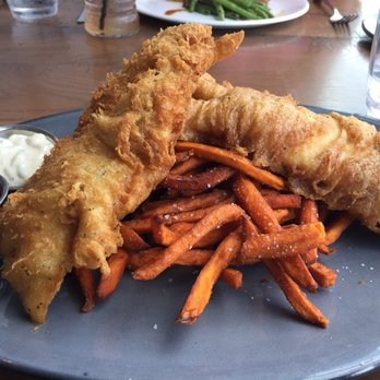 Paddlefish - Fish with sweet potato fries - Seafood Near Me - Orlando, Florida