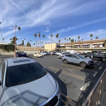 Fromer Chiropractic - Parking - Chiropractors Near Me - Los Angeles, California Fromer Chiropractic - Parking - Chiropractors Near Me - Los Angeles, California