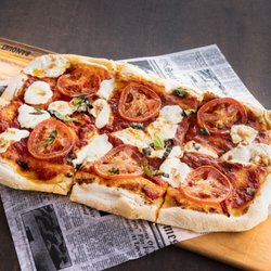 Tavern 517 - Margarita Flatbread
