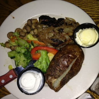 Fireside Grille - Petite filet with onions and mushrooms - American Near Me - Sugar Grove, Illinois Fireside Grille - Petite filet with onions and mushrooms - American Near Me - Sugar Grove, Illinois