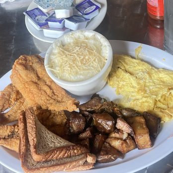 Vonda's Kitchen - Whiting Eggs Grits Home-Fries & Toast - Soul Food Near Me - Newark, New Jersey Vonda's Kitchen - Whiting Eggs Grits Home-Fries & Toast - Soul Food Near Me - Newark, New Jersey