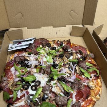 Nizario's Pizza And Grill - Super Supremo Pizza - American Near Me - Modesto, California Nizario's Pizza And Grill - Super Supremo Pizza - American Near Me - Modesto, California