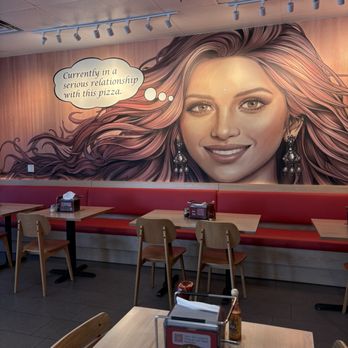 Curry Pizza House - Dining room - Pizza Near Me - Chandler, Arizona