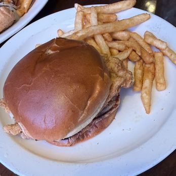 Guston's Grille - Buffalo Chicken Sandwich without the buffalo sauce - American Near Me - Woodstock, Georgia Guston's Grille - Buffalo Chicken Sandwich without the buffalo sauce - American Near Me - Woodstock, Georgia