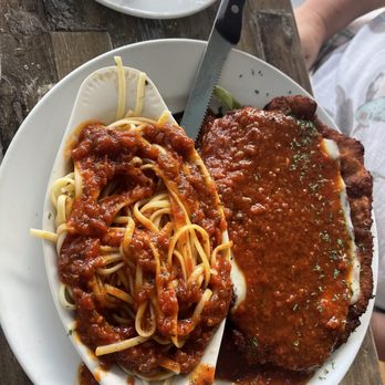 Boathouse Restaurant - Chicken Parmesan - Seafood Near Me - Wildwood, New Jersey