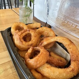 Battered onion rings Battered onion rings