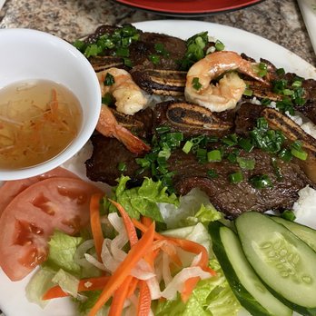 Pho 97 - Kalbi Short Rib and Shrimp Plate - Vietnamese Near Me - Honolulu, Hawaii