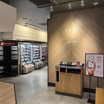 Pret A Manger - the inside of a store - Sandwiches Near Me - New York, New York Pret A Manger - the inside of a store - Sandwiches Near Me - New York, New York