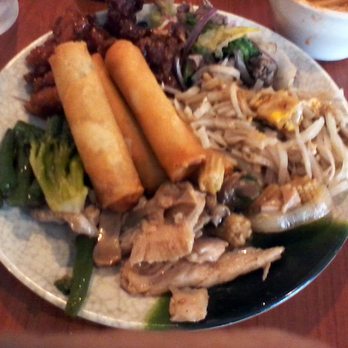 Thai O Cha - Plate #2 - Thai Near Me - Universal City, Texas