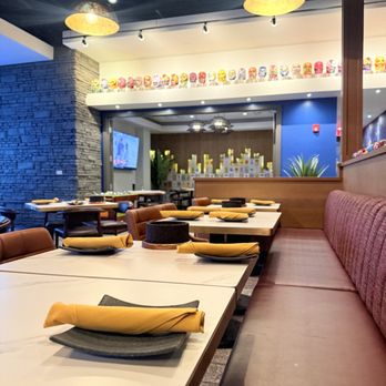 Mago Grill & Cantina - Mexican Near Me - Bolingbrook, Illinois