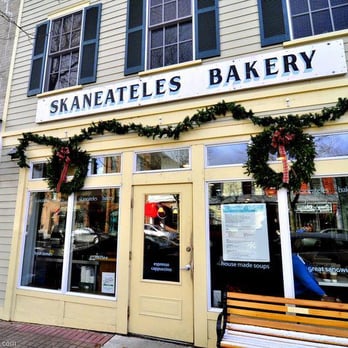 Skaneateles Bakery - the bakery during holiday times - Bakeries Near Me - Skaneateles, New York Skaneateles Bakery - the bakery during holiday times - Bakeries Near Me - Skaneateles, New York