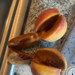 Peaches Peaches