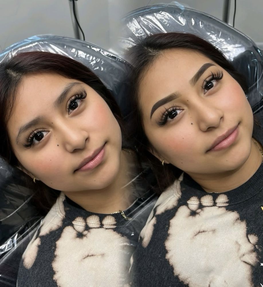 Smarie Brows Logo