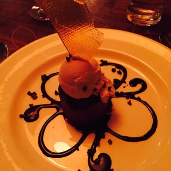 Eleven - Flourless chocolate cake. Rich dense perfection :) - New American Near Me - Pittsburgh, Pennsylvania