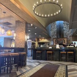 Cosmos Restaurant & Bar - Interior