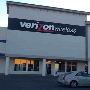 Verizon - Mobile Phones Near Me - Manchester, New Hampshire Verizon - Mobile Phones Near Me - Manchester, New Hampshire