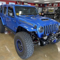 2022 Hydro Blue 392 Rubicon
