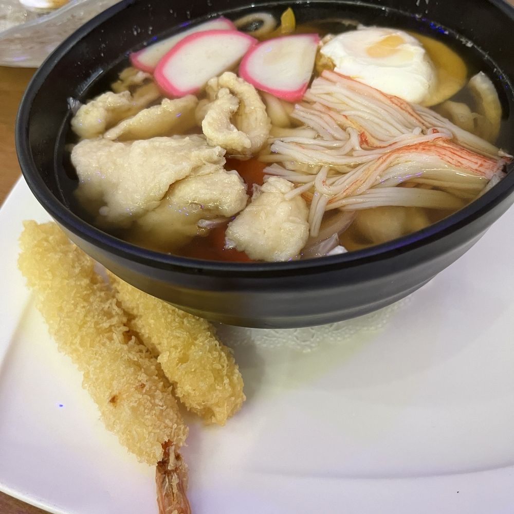 Ginza sushi lounge - Nabeyaki Udon - Japanese Near Me - Staten Island, New York