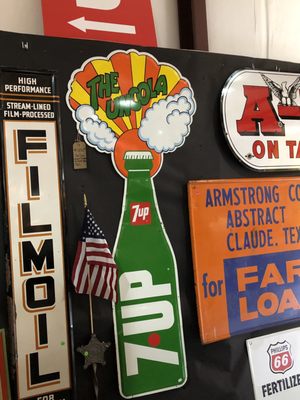 Original Round Top Antiques Fair by null