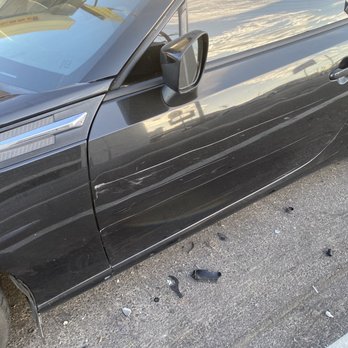 Sharp Auto Paint & Collision - Body Shops Near Me - Northridge, California