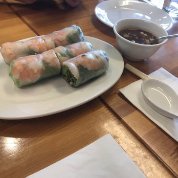 Vietnam Cafe - Summer rolls with grilled pork - Vietnamese Near Me - Telford, Pennsylvania Vietnam Cafe - Summer rolls with grilled pork - Vietnamese Near Me - Telford, Pennsylvania