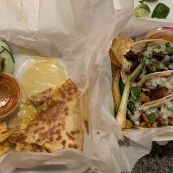Munchi Taqueria - Tacos Near Me - Rockville, Maryland
