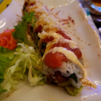 Papa's Raw Bar - Red roll....lobster and tuna - Seafood Near Me - Lighthouse Point, Florida Papa's Raw Bar - Red roll....lobster and tuna - Seafood Near Me - Lighthouse Point, Florida