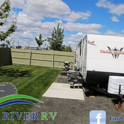 Moon River RV Resort - Come try Moon River out, only RV park in the tri cities where you get your own private yard!