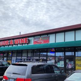 Exterior - shares interior with Ballard Liquor Store (10/5/24)