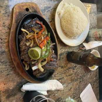 Malecon Restaurant - Steak with Onions - Dominican Near Me - New York, New York