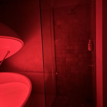 Pause West Hollywood - Float Tank - Saunas Near Me - Los Angeles, California