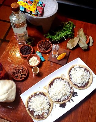 Cenaduria Oaxaqueña Donaji by null