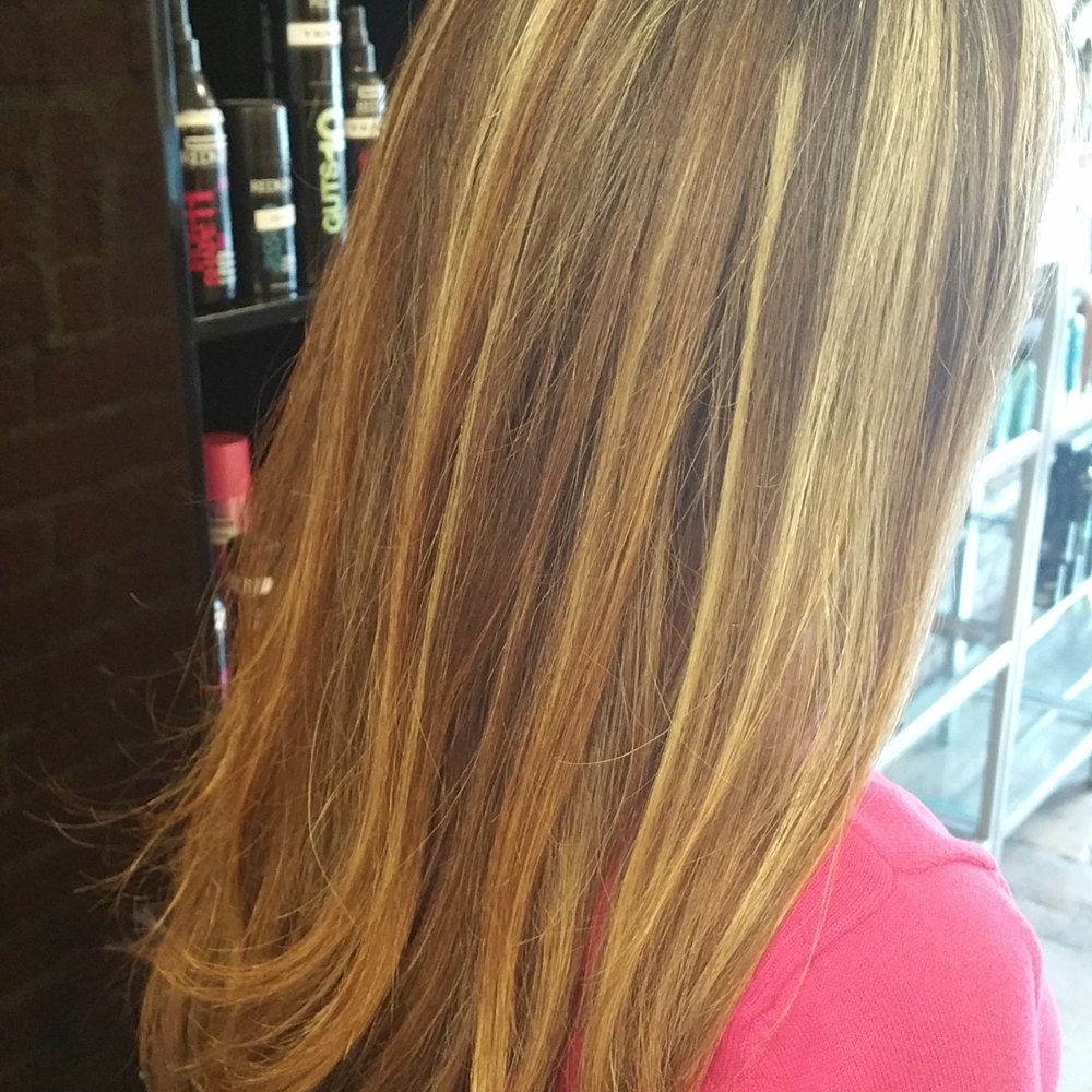 1202 Salon and Spa - Loved the hair cut by Sevana.She is the best she is kind loving and sooooo sweet.And the Salon is very chic and professional. - Hair Salons Near Me - Pasadena, California 1202 Salon and Spa - Loved the hair cut by Sevana.She is the best she is kind loving and sooooo sweet.And the Salon is very chic and professional. - Hair Salons Near Me - Pasadena, California
