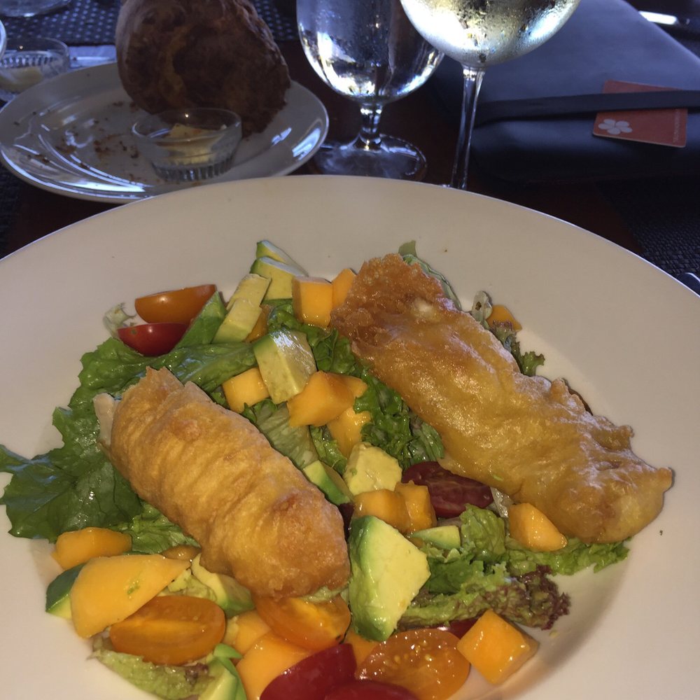 Hawaiian salad with Tempura Mahi instead of Blackened.