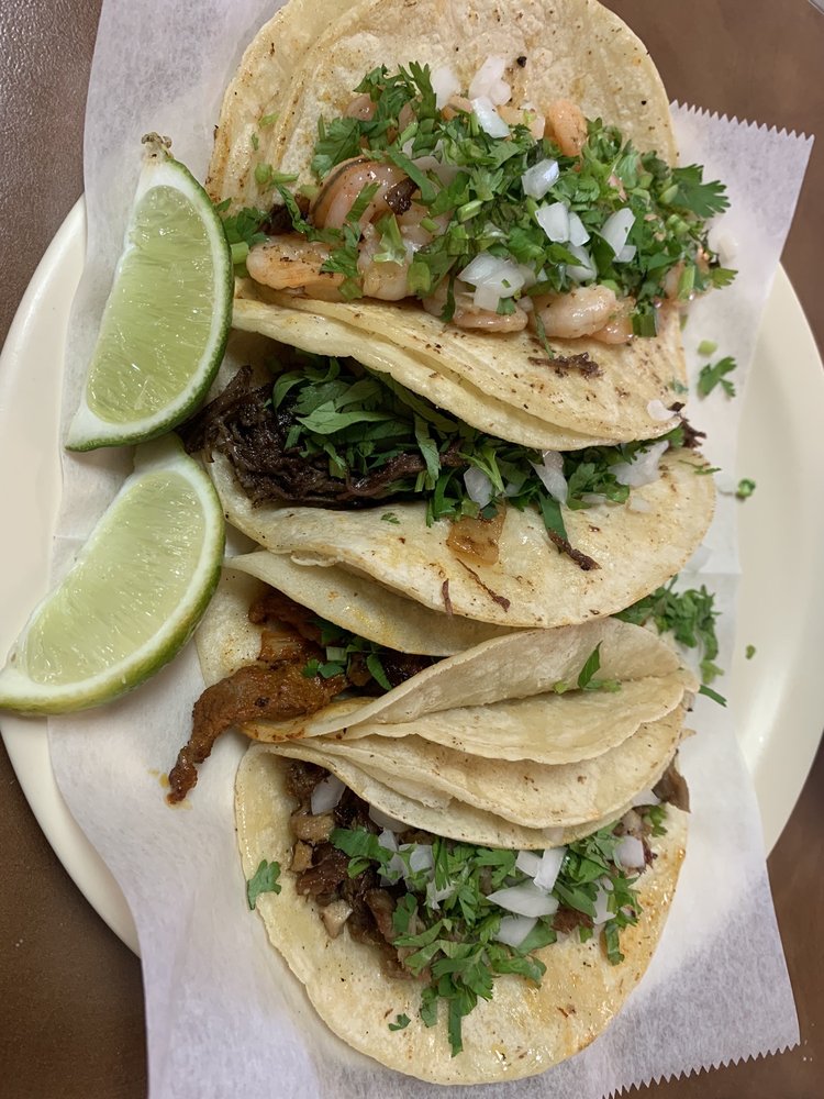 Taqueria el Bronco & Restaurant