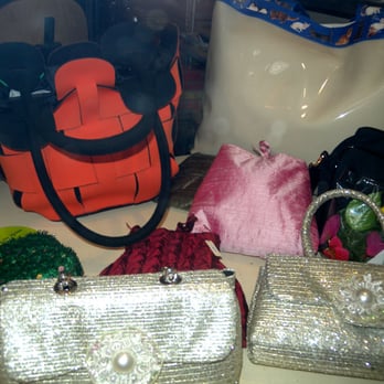 Ami Mops - Jewelry Near Me - Milan, Michigan Ami Mops - Jewelry Near Me - Milan, Michigan