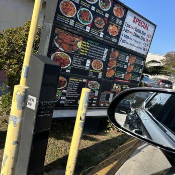 Louisiana Fried Chicken - Fast Food Near Me - Compton, California