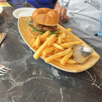 Laughing Monk Brewing - Brewhouse Cheeseburger - Gastropubs Near Me - Sunnyvale, California