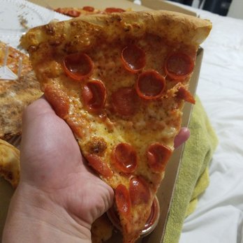 Flippin' Pizza - Pizza Near Me - Vista, California Flippin' Pizza - Pizza Near Me - Vista, California