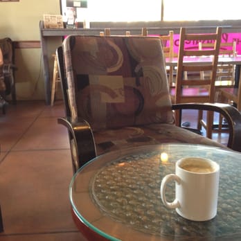 Moka House Coffee - coffee at Moka house. pleasant smooth latte - Coffee & Tea Near Me - Victoria, British Columbia
