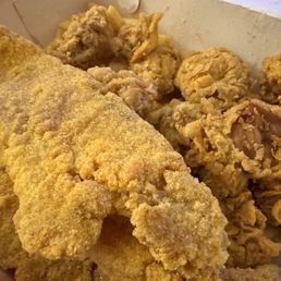 Fish & Chicken Combo Fish & Chicken Combo