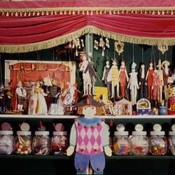 Benjamin Pollock's Toy Shop