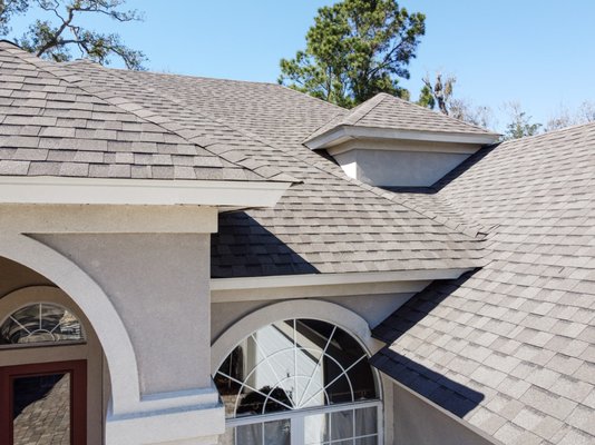 Traditions Roofing & Construction